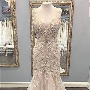 Swarovski crystal new unaltered with tags Sottero and Midgley. Size 8